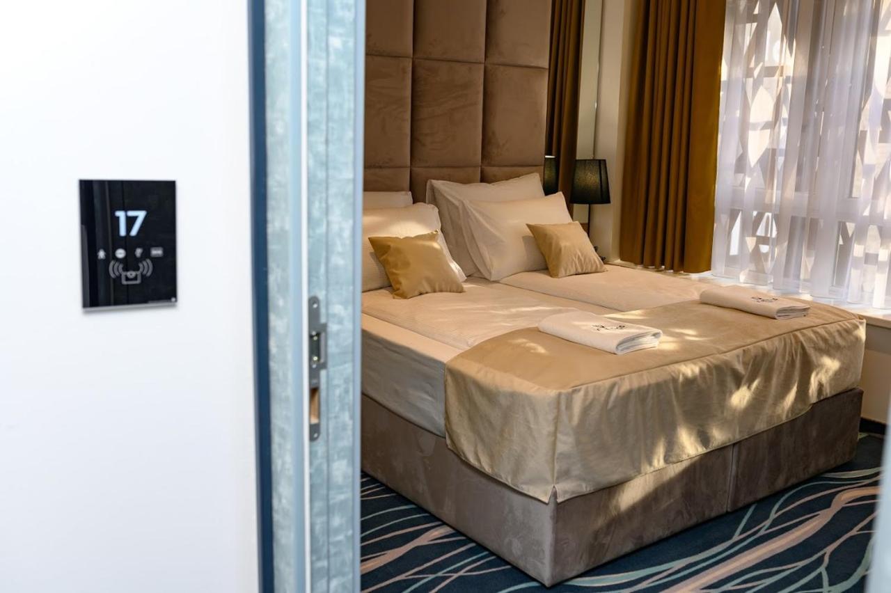 Hotel Vertigos توزلا المظهر الخارجي الصورة