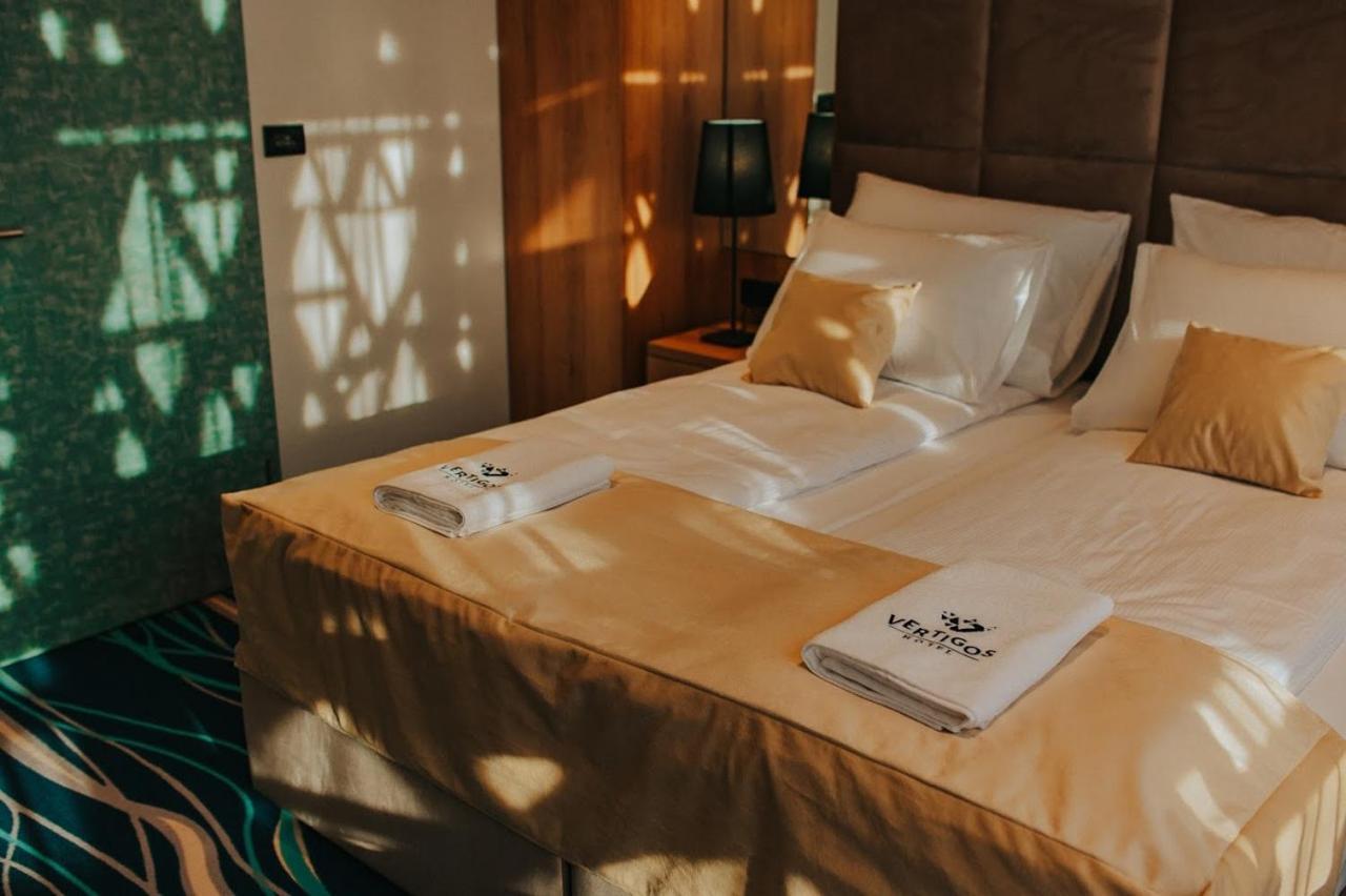 Hotel Vertigos توزلا المظهر الخارجي الصورة