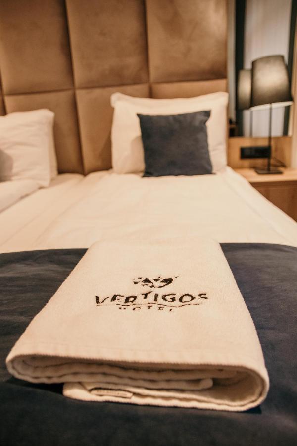 Hotel Vertigos توزلا المظهر الخارجي الصورة